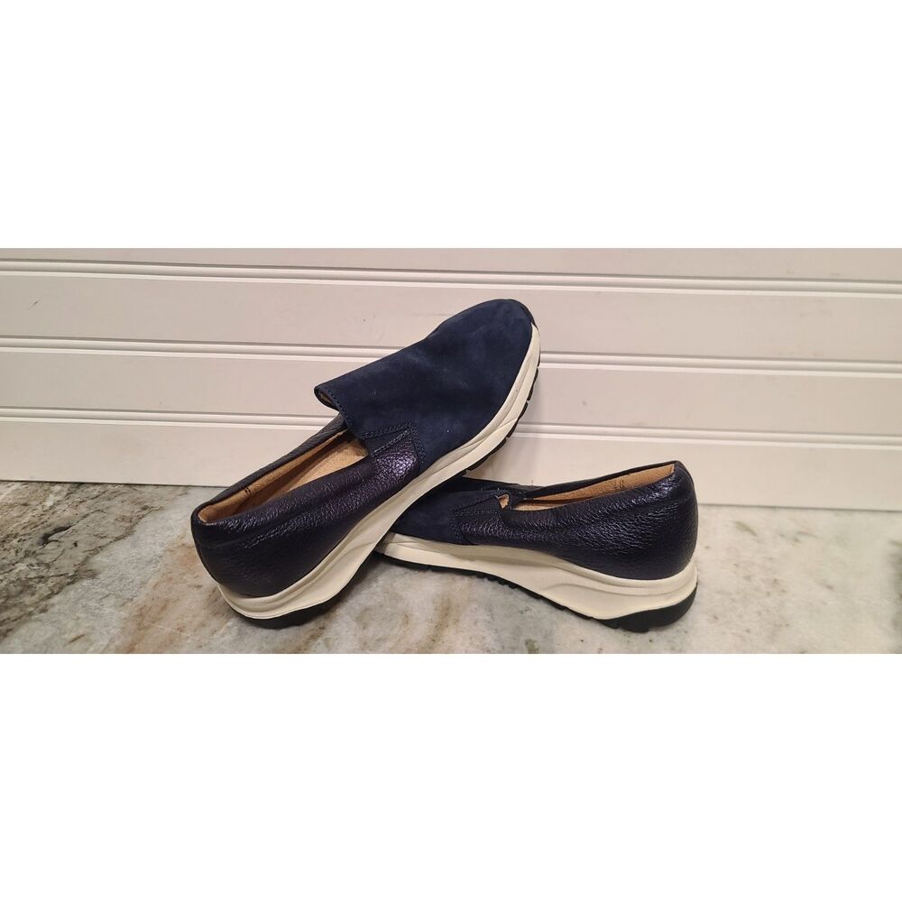 Naturalizer Womens Slip-On Sneakers Dark Blue Suede Upper Size 5 NWT